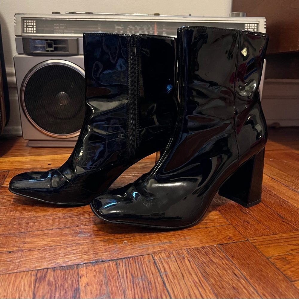 Steve Madden Taryn Bootie